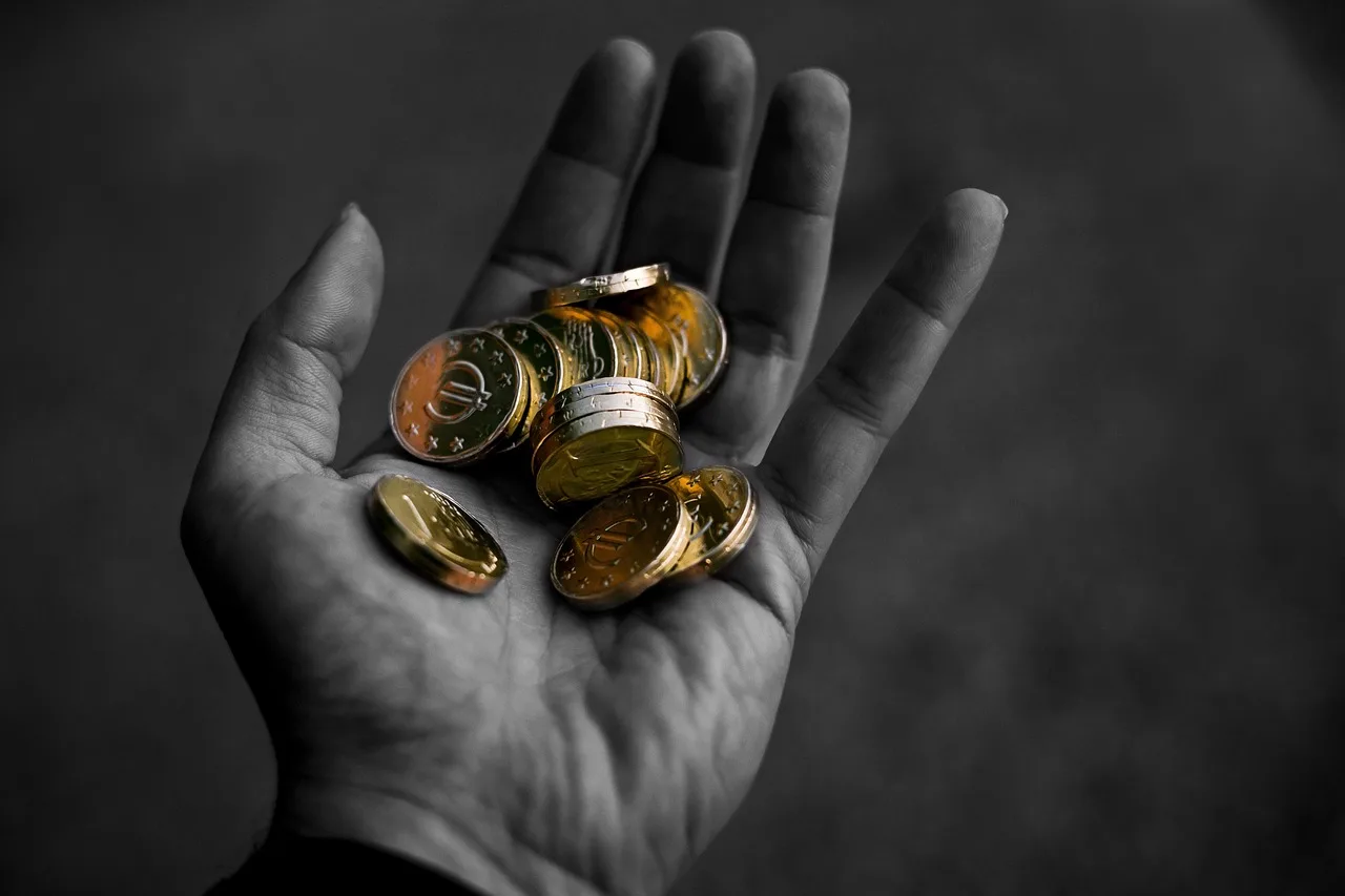 money, currency, monopoly, play, bank, dollar, purse, false, labor, monopoly, monopoly, monopoly, monopoly, monopoly, purse. Fraud detection tools mistakes: three kinds, three victims